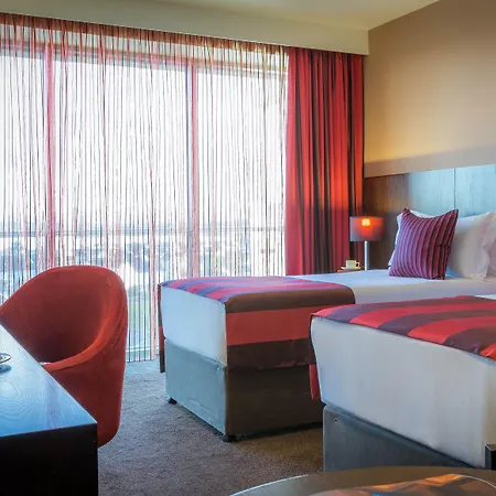 Hotell & 4*