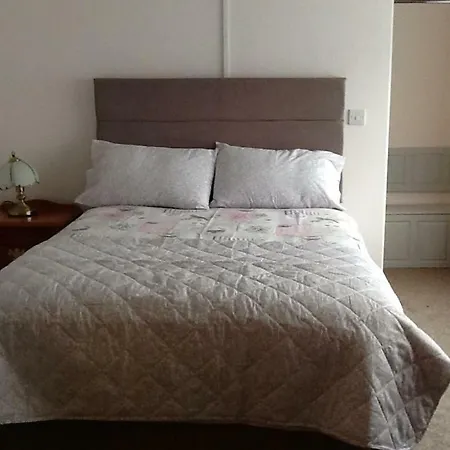 Hotell & 4*